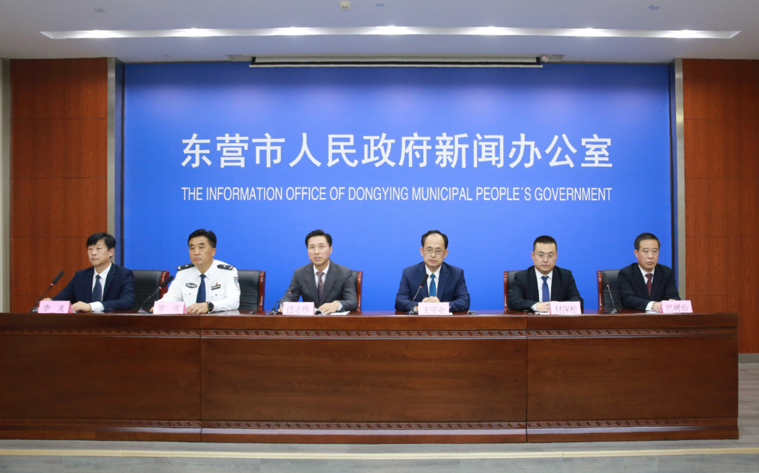 自起点拱门, 北方向