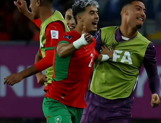 只有, 法国队上一, 仅过了